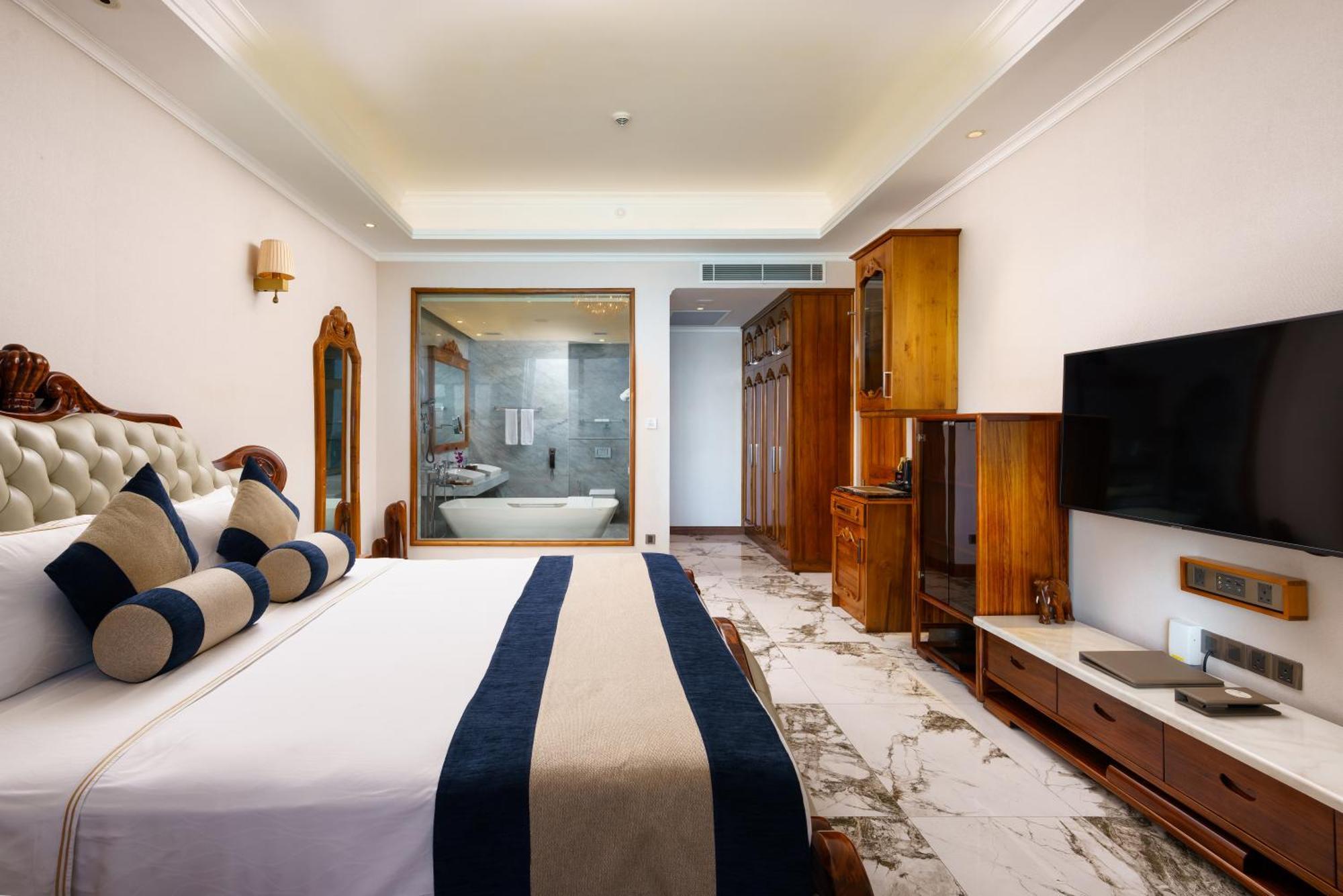 Araliya & Unawatuna- Where Meet The Sea Year 5*