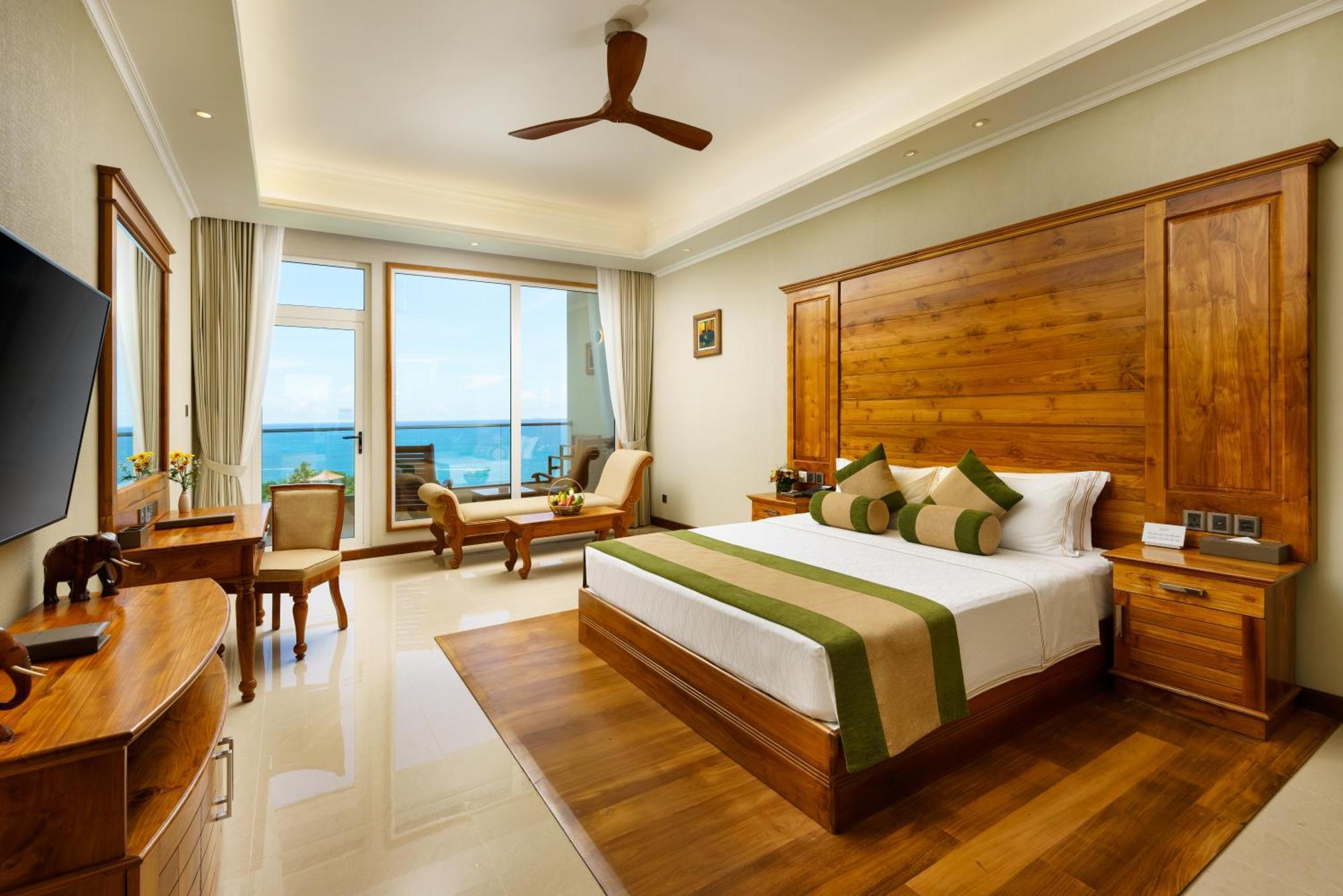 Araliya & Unawatuna- Where Meet The Sea Year 5*